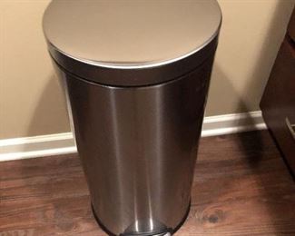 Stainless steel trash can