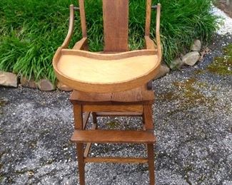 OAK HIGHCHAIR
