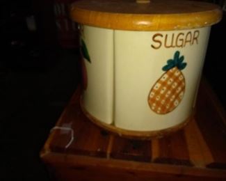 WATT POTTERY
