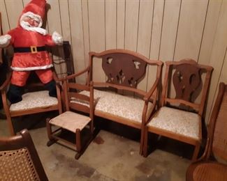 Two-tone settee and chairs