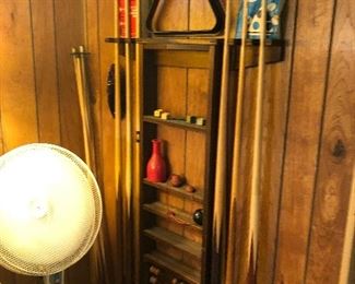 Pool Table Cues and Accessories