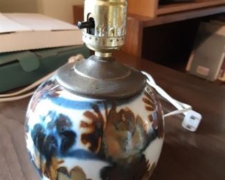 Apple Lane pottery lamp
