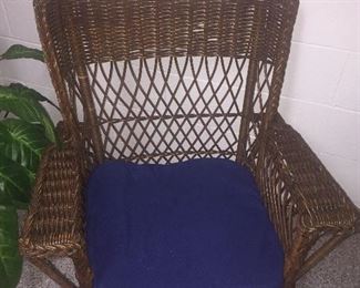 Wicker arm chair