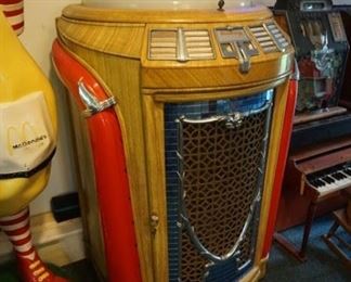 "Trash Can" Jukebox