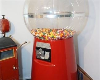 MASSIVE 7' tall gumball machine