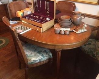 HENREDON DINING TABLE AND CHAIRS (FLATWARE AND DISHES HAVE BEEN SOLD)