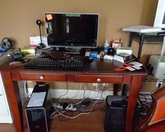 desk & office supplies