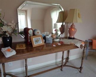 sofa table, & decor
