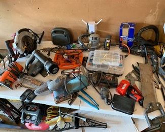 Lots of power tools 