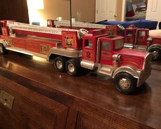 Vintage Tonka 2 Hook & Ladder Truck