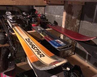 Dynastar Snow Skis