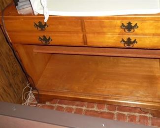 Maple desk/book case
