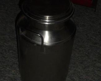 Aluminum milk can