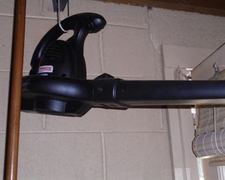 Remington elect leaf blower 105 mph