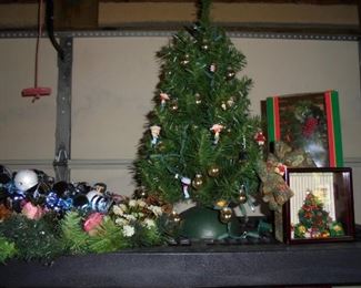 Vintage / mid century Christmas decorations