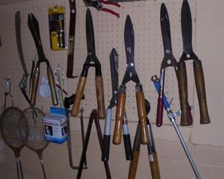 Hedge clipper & limb cutters
