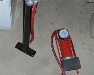 3 bicycle tire air pumps
