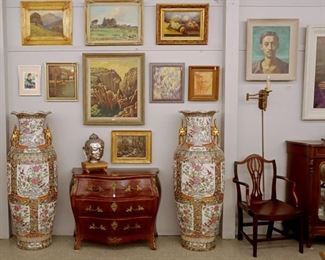 Wall View Grouping with Floor Vases