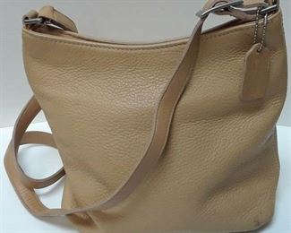 Vintage COACH Hudson 6803 “BROWN Tan” Pebbled Leather Bag LA LA6070https://www.ebay.com/itm/123791661298