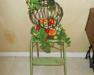 Extremely vintage floral décor and step stool