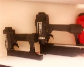 Craftsman pneumatic stapler/ pneumatic nail gun