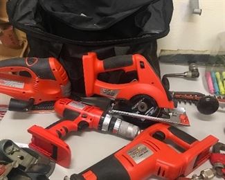Black & Decker 4 pc Saw/sander/drill/circular saw with 2 batteries