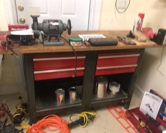 Craftsman work bench