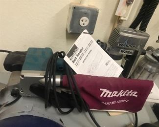 Makita Belt Sander with dust bag