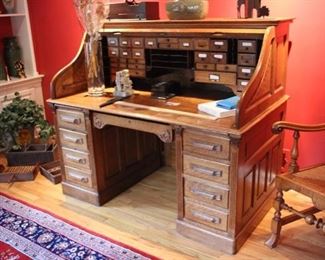 Macey "S" roll top desk