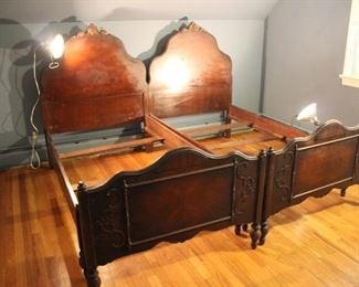 Pair vintage mahogany twin beds