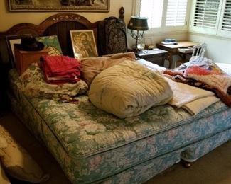 vintage bedroom set, art