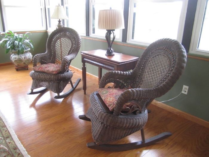 WICKER ROCKER AND TABLE AND LAMP