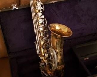 Old Saxophone by Benetone