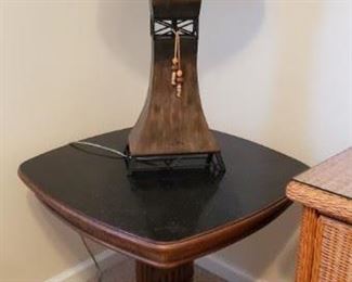 End table set and lamps