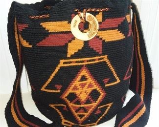Wayuu Taya Foundation Bag