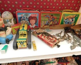 Lots of vintage toys.