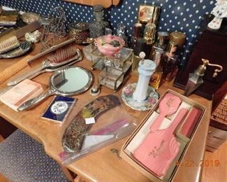 Vintage ladies dresser items.