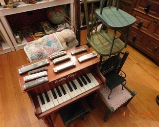 Child's piano.