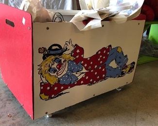 clown toy box