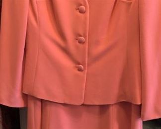 Women's Clothing: Sizes 0, 2, 4 (lots of Petite) Chico's, J. Jill, Talbots, Coldwater Creek...