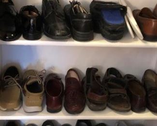 Men's (Sz 8 1/2) and Women's (6-7 1/2) Shoes