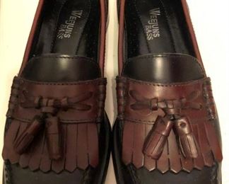 Men's (Sz 8 1/2) and Women's (6-7 1/2) Shoes