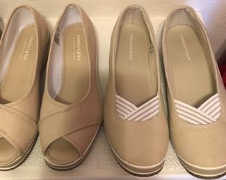 Men's (Sz 8 1/2) and Women's (6-7 1/2) Shoes