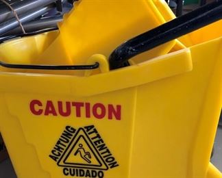 Rubbermaid Mop Bucket