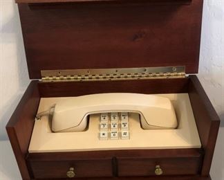 Surprise, it's a phone!