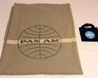 FMF025 Rare Vintage Pan Am Airlines Blanket and Bag