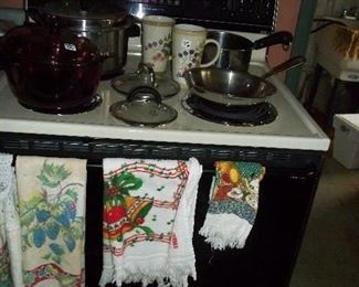 25.00 electric stove