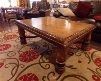  Large Coffee Table  + Floor Rug