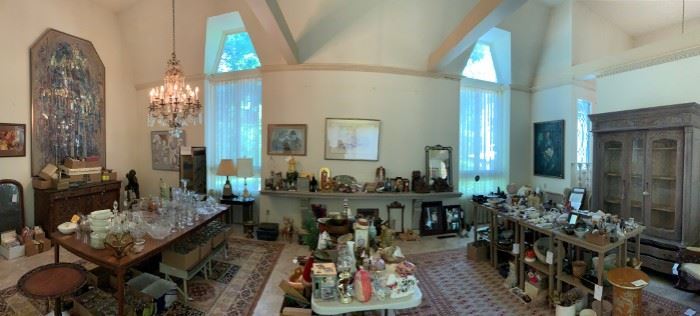 A glimpse at the great room full of treasures!