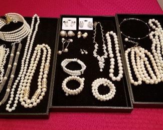 Pearls & More Pearls (Faux) https://ctbids.com/#!/description/share/152542